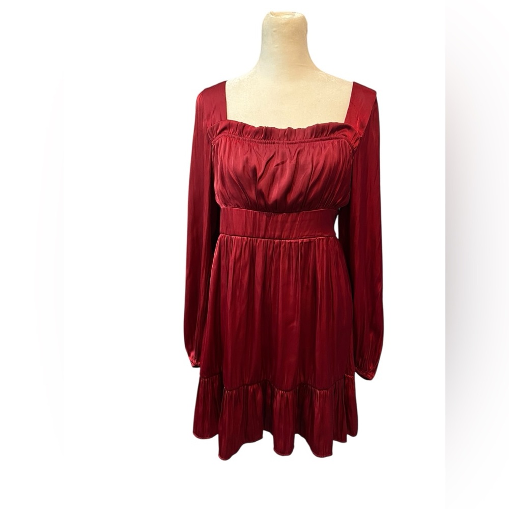 Satin Square Neck Long Sleeve Mini Red Dress - Large